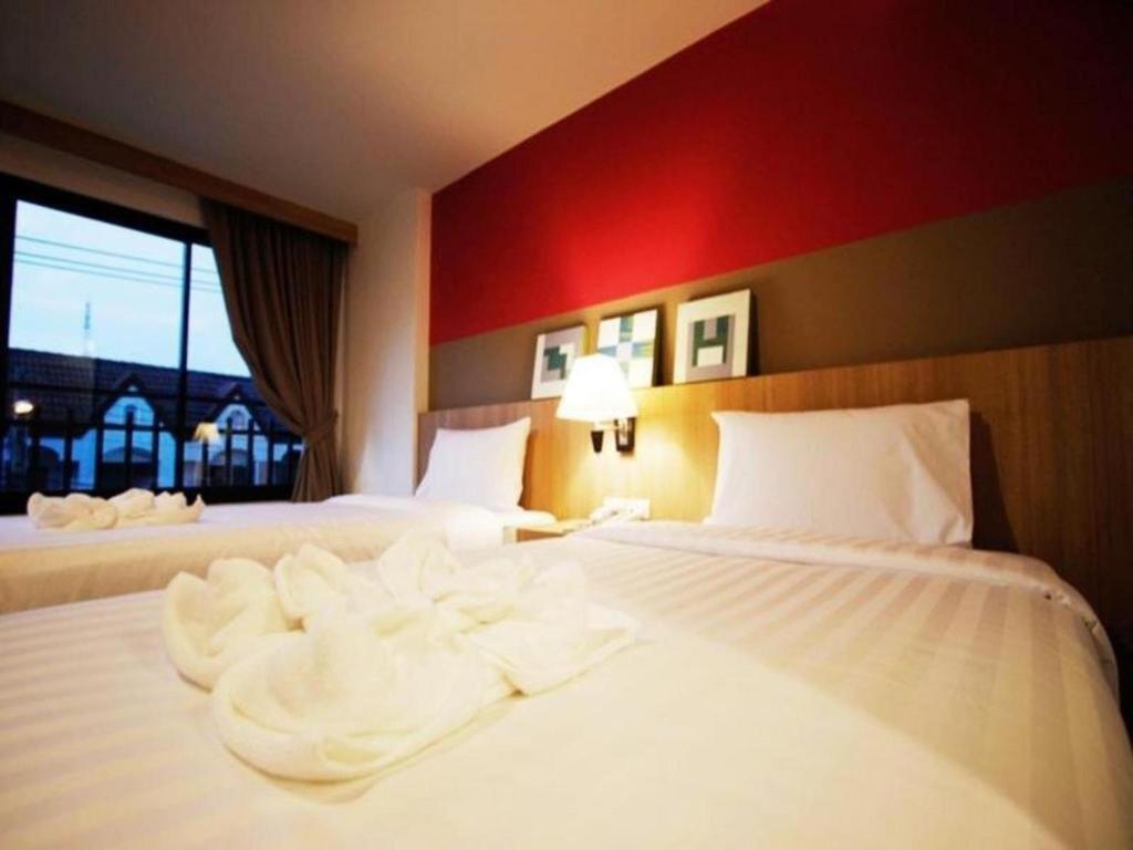 Memo Suite Pattaya Buitenkant foto